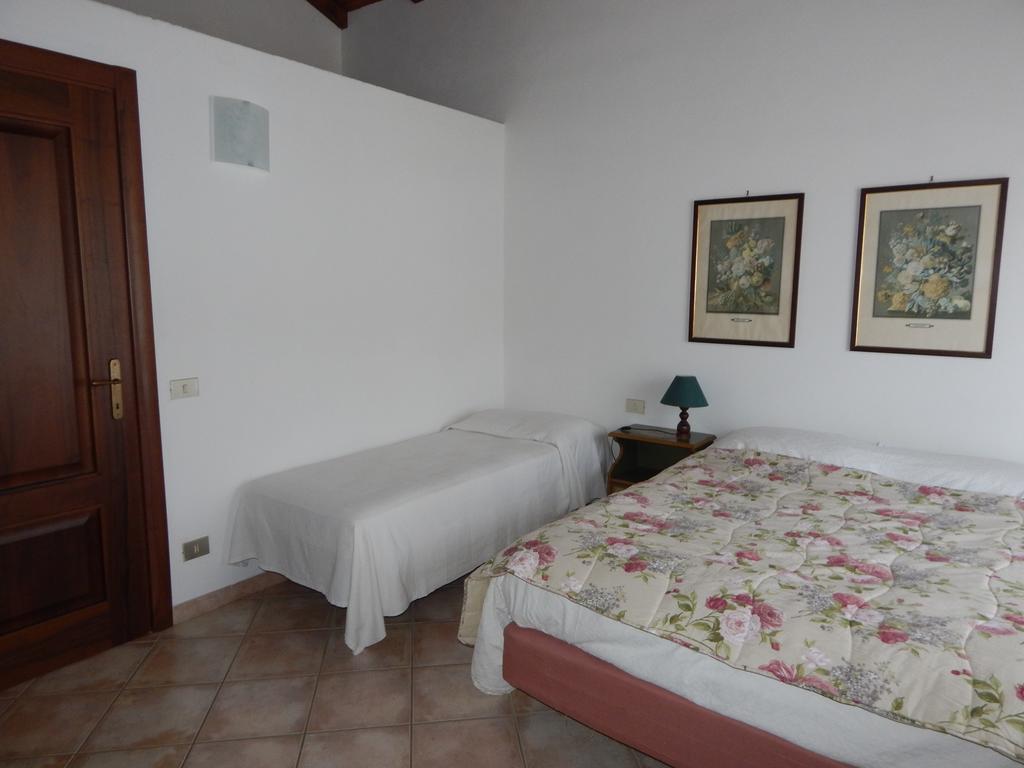 I Lecci Bed and Breakfast Lerici Exteriör bild